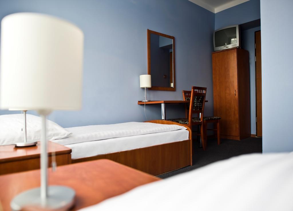 Hotel Korona Luków Quarto foto